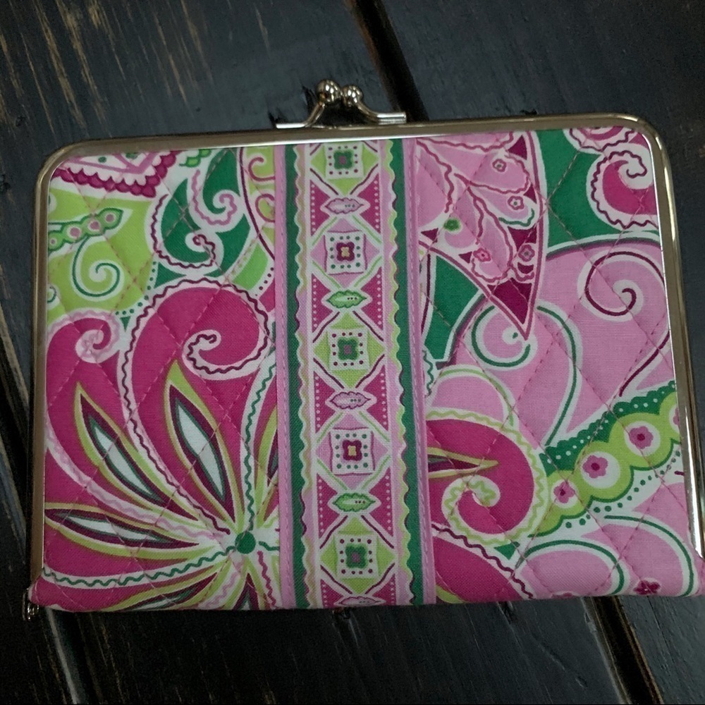 Vera Bradley Hugs n Kisses Kisslock Photo Album